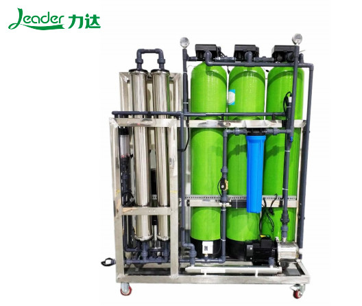 500 Liter pro Stunden-Umkehr-Osmose-Wasseraufbereitungs-System-Wasserenthärter für das industrielle Trinken medizinisch